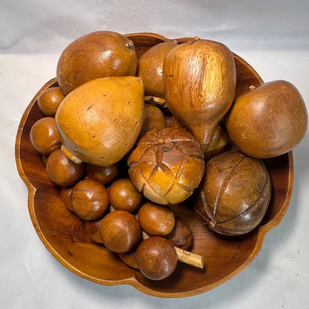 Vintage Hand Carved Wooden Fruit Set with Scalloped Bowl MCM Decor 10 Piece